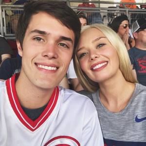 Meet your Posher, Carter